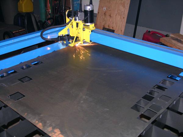 Otomatis harga mesin pemotong plasma portabel CNC dengan perangkat lunak bersarang Fastcam