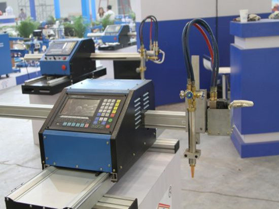 Merek baru Portabel 1.5M 3M Cutting Area CNC Plasma Flame Cutting Machine
