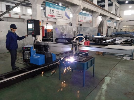 Gantry Type Double Driven CNC Api Plasma Cutting Machine dalam penjualan