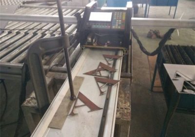 Pabrik Penjualan Langsung Portabel CNC Flame / Steel Cutting Machine